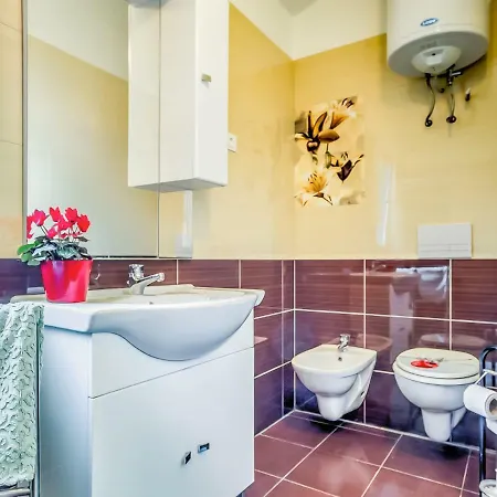 Apartment Ulika-3 By Interhome