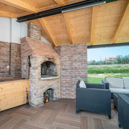 Apartman Ulika-3 By Interhome Tar-Vabriga